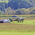 Aeroprakt Zbyszka Mroza po udanym lądowaniu