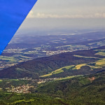 W głębi historyczny Bardejov.